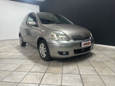 TOYOTA Yaris 1.0i (65) 3.p Sol 2004