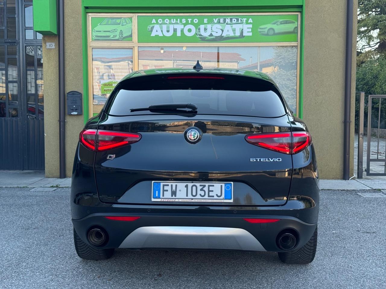Alfa Romeo Stelvio 2.2 Turbodiesel 210 CV AT8 Q4 Super