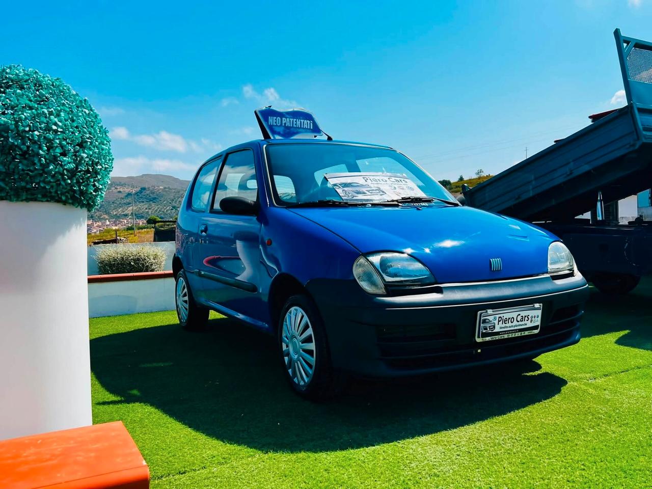 FIAT 600 1.1 BENZINA CON ARIA CONDIZIONATA