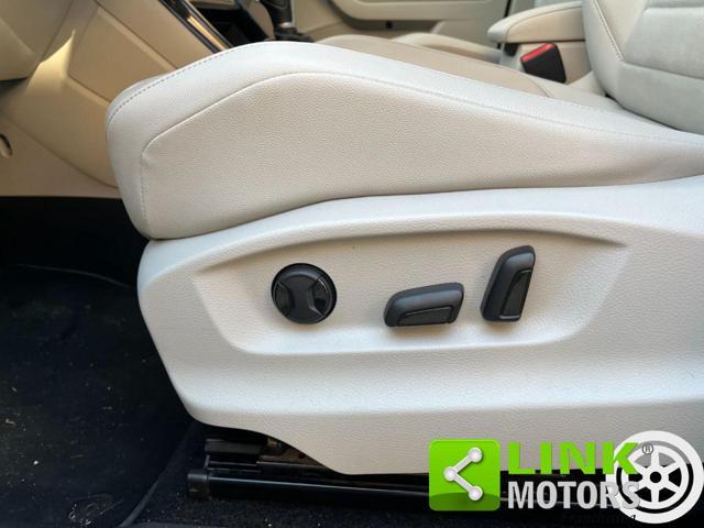 VOLKSWAGEN Touran 2.0 TDI 190 CV DSG Executive 7 Posti