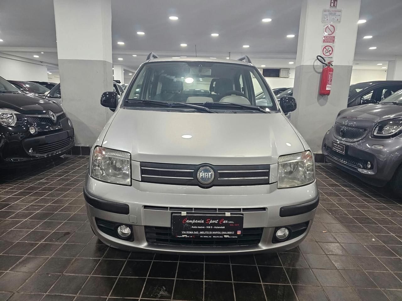 NUOVA FIAT PANDA EMOTION 1.2 BENZ 60CV - AUTO COME NUOVA