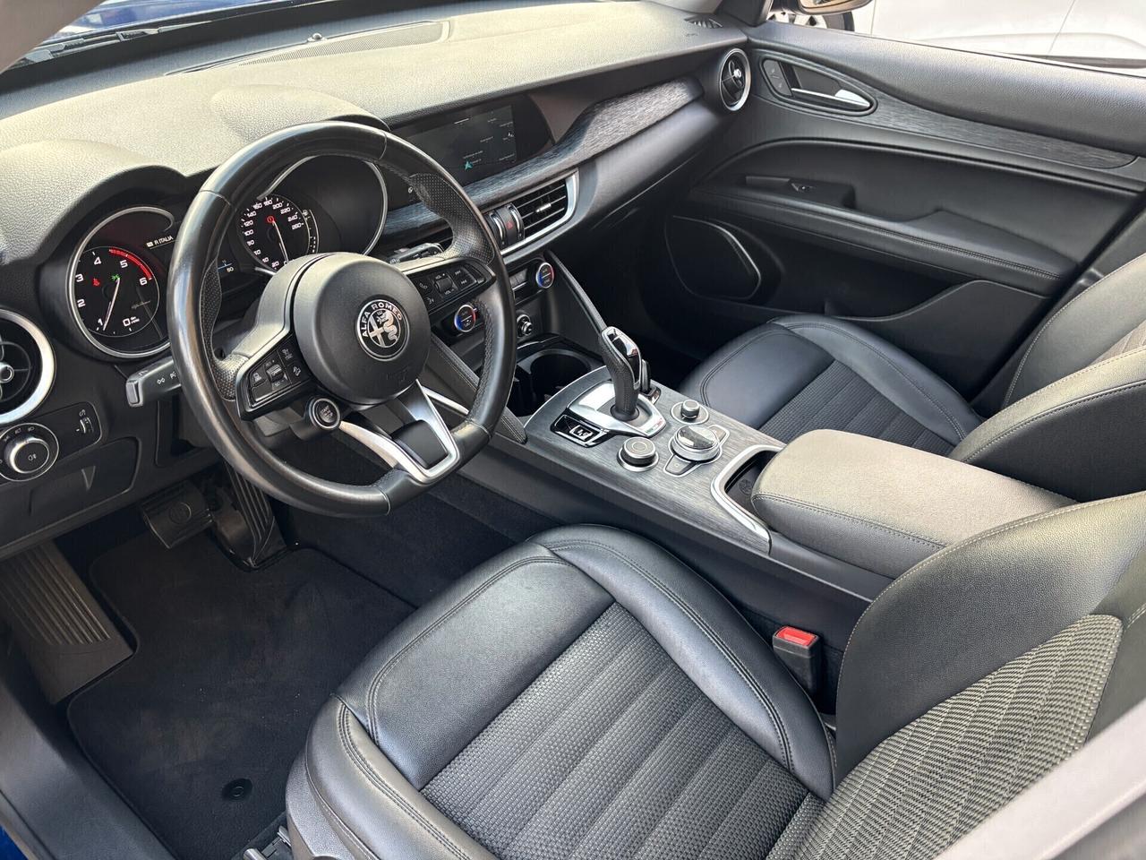 Alfa Romeo Stelvio 190 CV AT8 Q4 Executive -2021