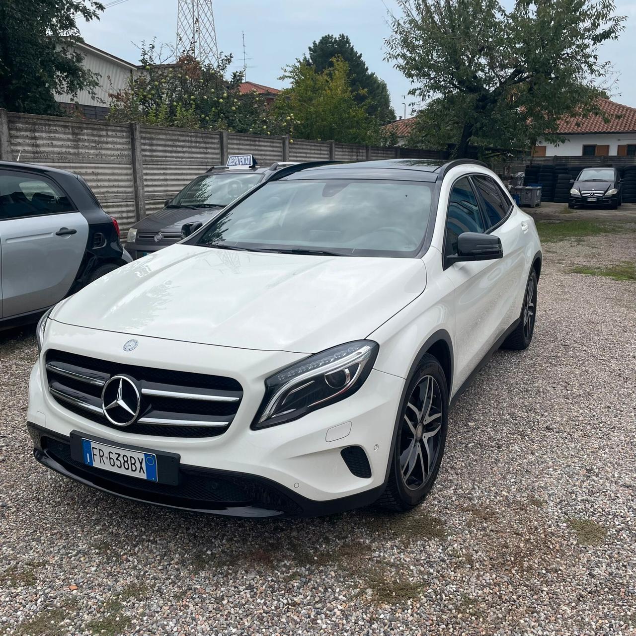 Mercedes-benz GLA 180 Executive