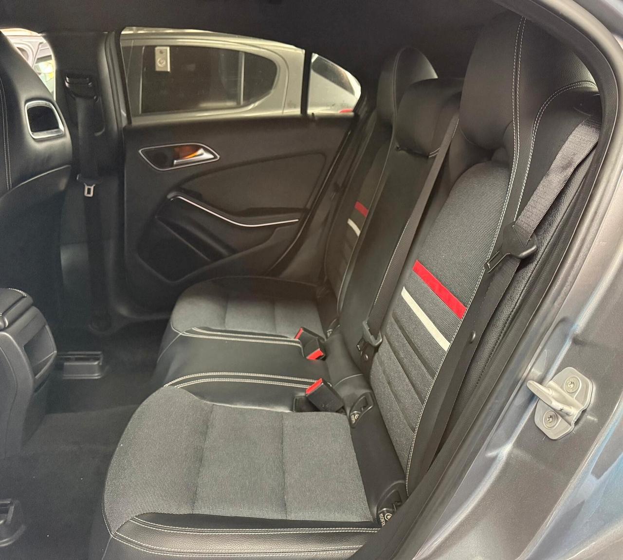 Mercedes-benz A 180 CDI BlueEFFICIENCY Sport