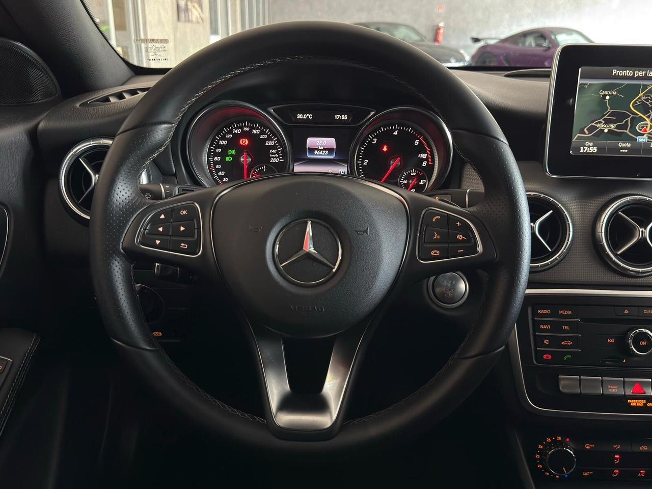 Mercedes-benz CLA 220 d S.W. 4Matic Automatic Premium