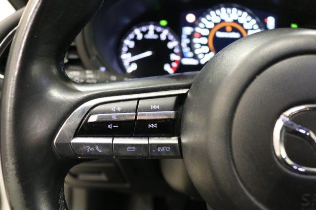 MAZDA 3 2.0L Skyactiv-G M-Hybrid Exclusive