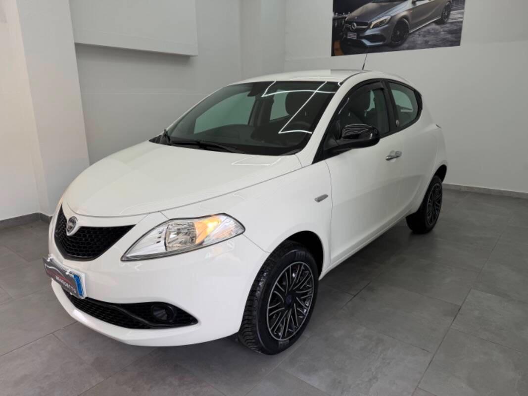 Lancia Ypsilon 0.9 TwinAir Metano Ecochic 2019