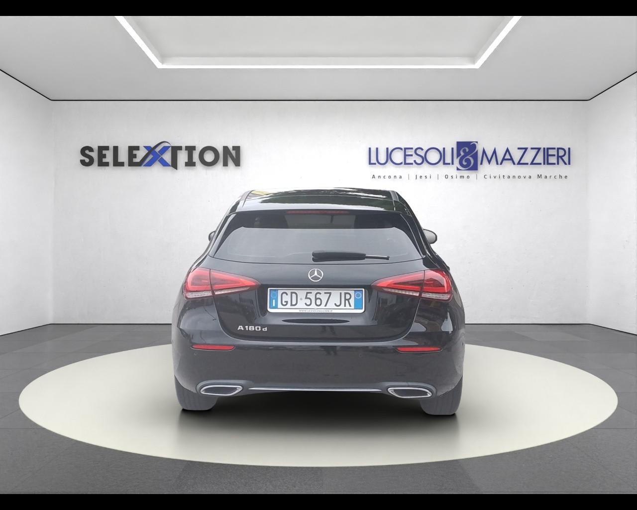 Mercedes-Benz Classe A (W177) - A 180 d Automatic Sport