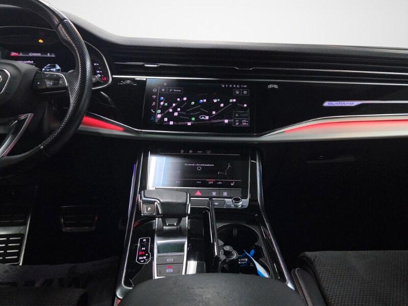 AUDI Q8 Q8 50 TDI 286 CV quattro tiptronic Sport