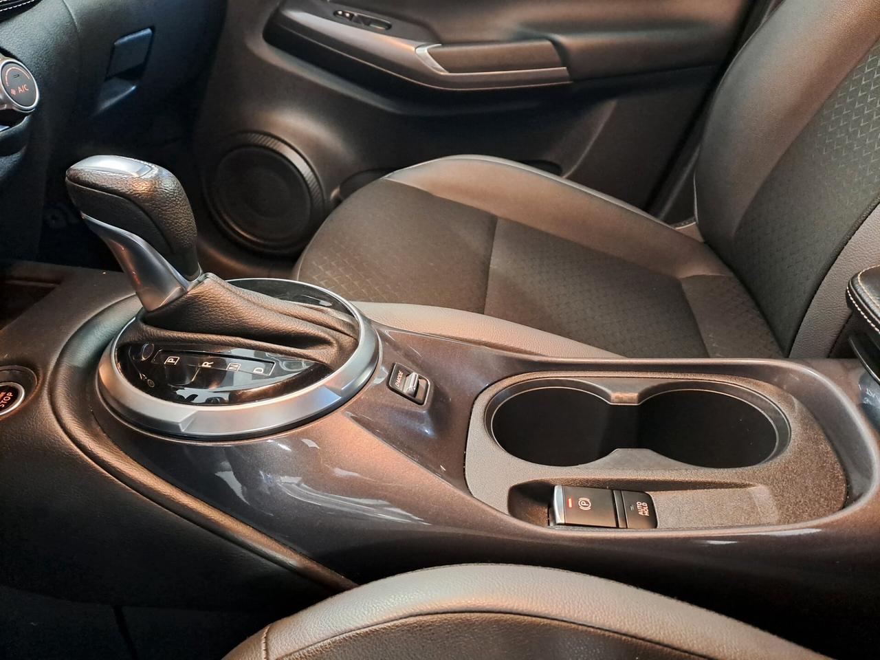 Nissan Juke 1.0 DIG-T 114 CV DCT Tekna