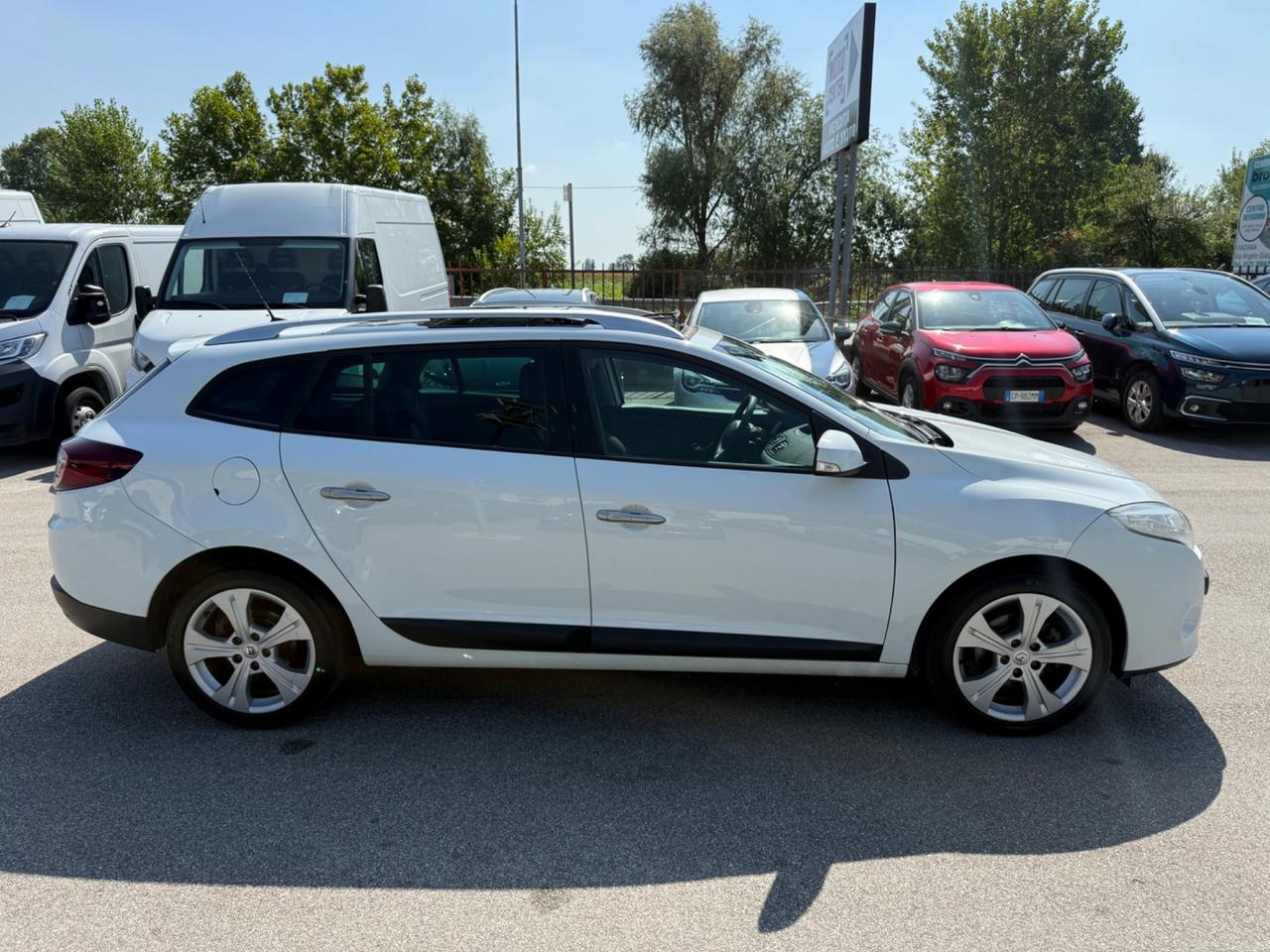 Renault Megane Sw 1.5 dCi 110CV Tetto Apribile Navigatore