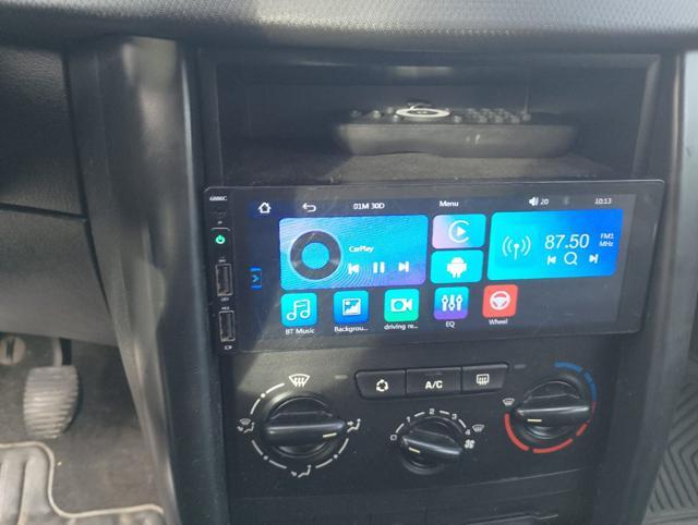 PEUGEOT 207 1.4 HDi 70CV 5p. XT