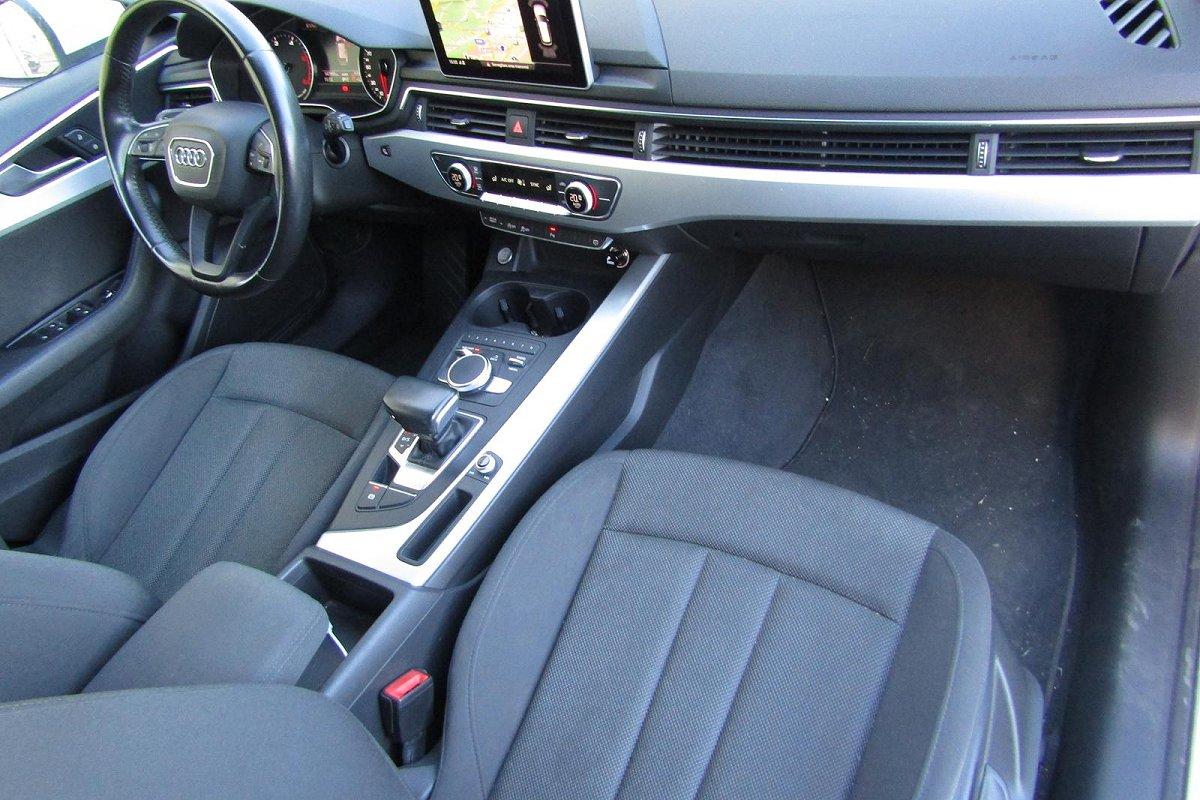 AUDI A4 Avant 2.0 TDI 150 CV S tronic Business