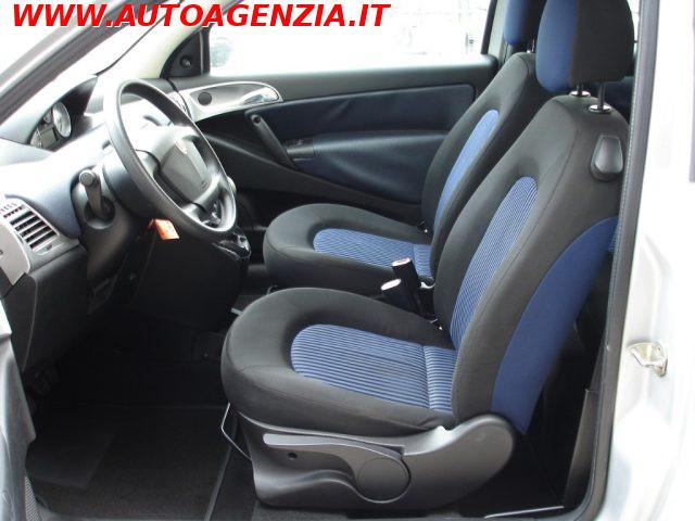 LANCIA Ypsilon 1.3 MJT 75 CV Oro