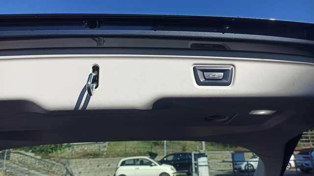 BMW 318 318d Touring mhev 48V Luxury **AUTOM+LED+FULL**