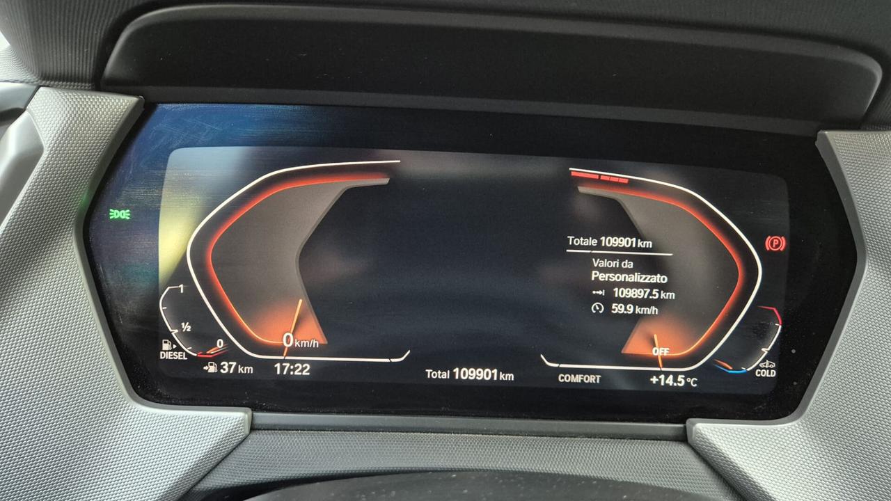 Bmw 116 116d 5p. Advantage