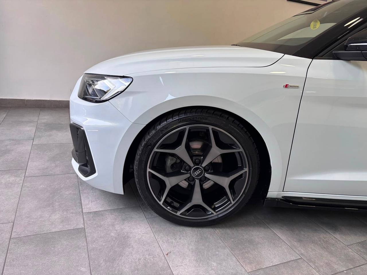 AUDI A1 30TFSI SPORTBACK S-LINE