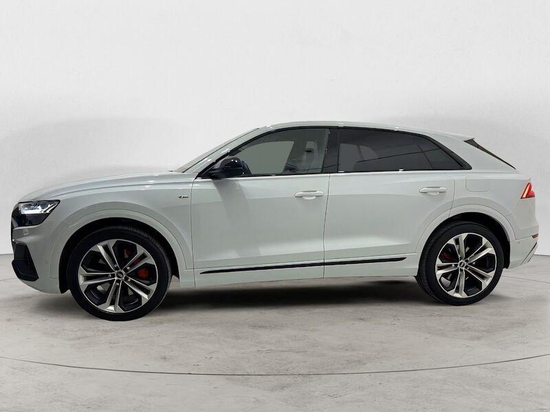 Audi Q8 Q8 55 TFSI quattro tiptronic Sport PHEV