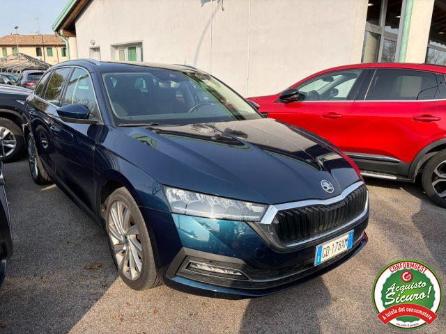SKODA Octavia 2.0 TDI EVO SCR 150 CV DSG Wagon Executive
