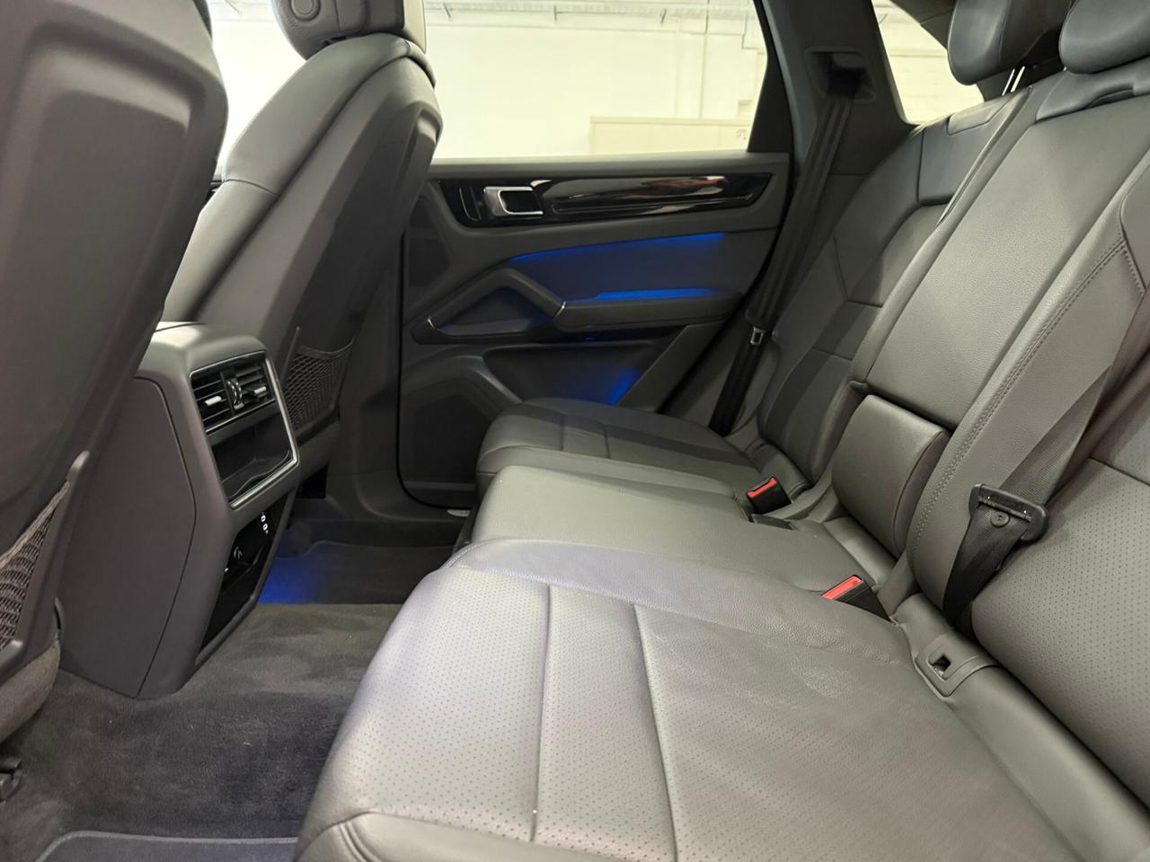 Porsche Cayenne 3.0 V6