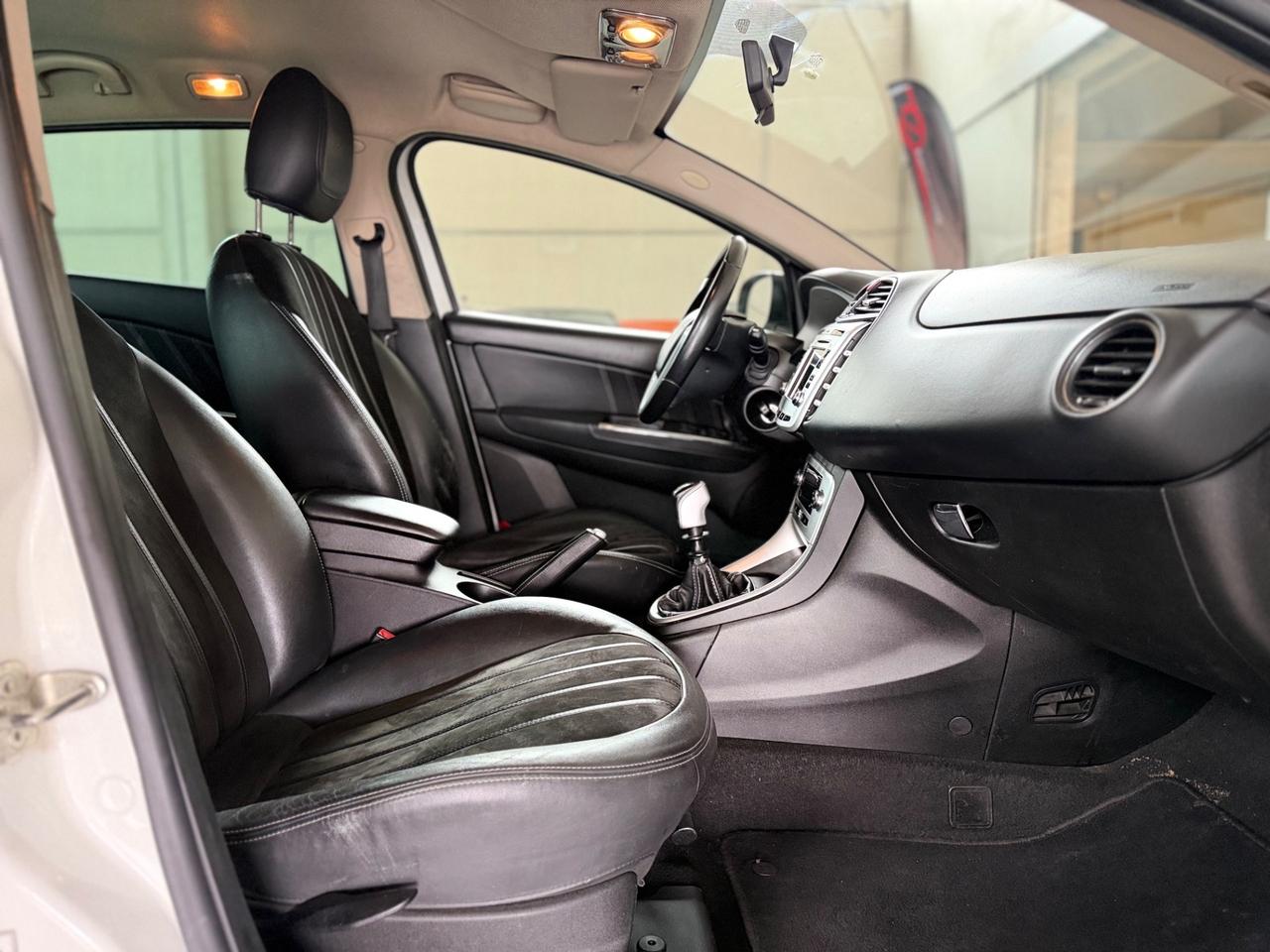 Lancia Delta 1.6 MJT DPF 105 CV Silver NEOPATENTATI GANCIO TRAINO