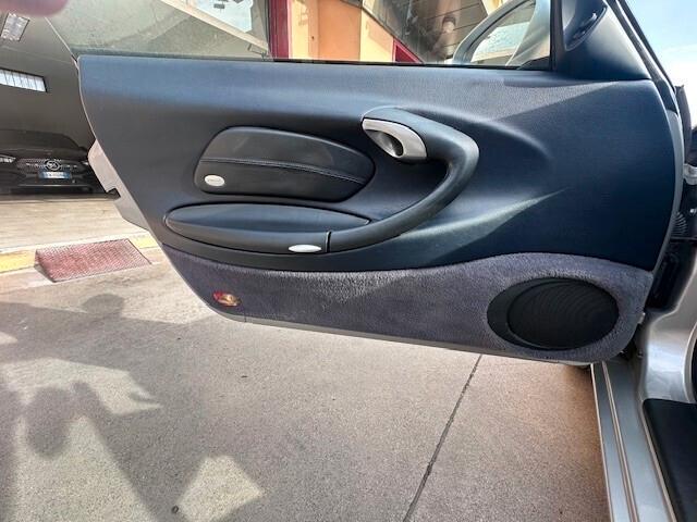 Porsche 911 Carrera cat Coupé BOOK SERVICE PORSCHE