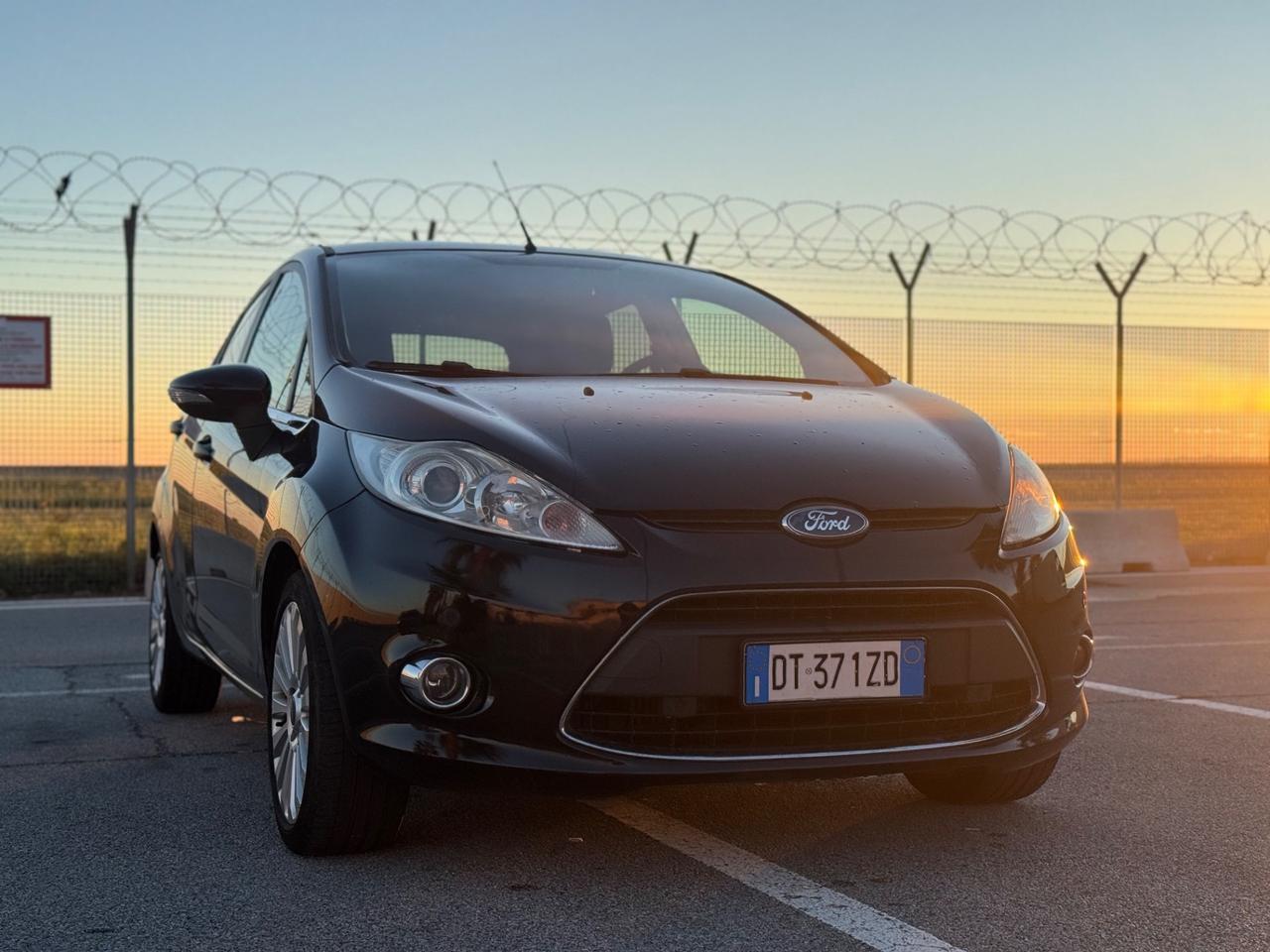 FORD FIESTA 1.6 TDCI 90CV TITANIUM 1 PRO 12 MESI DI GARANZIA