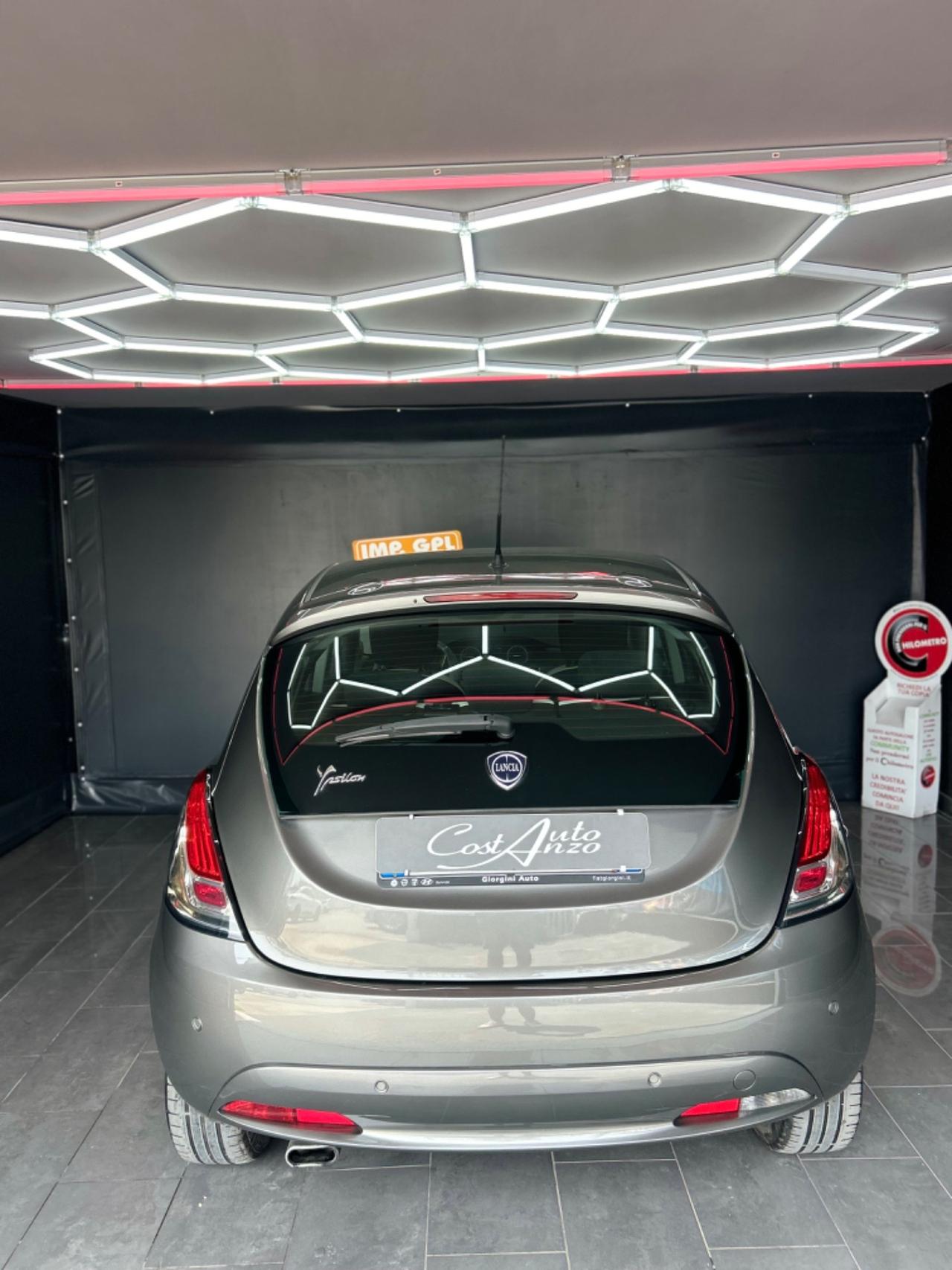 Lancia Ypsilon 1.2 Gpl Ecochic Platinum 11/2016