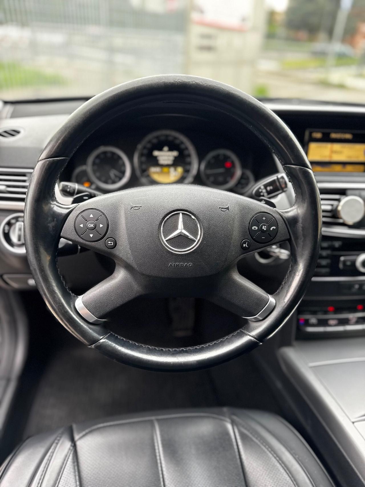 Mercedes-benz E 220 E 220 CDI BlueEFFICIENCY Executive