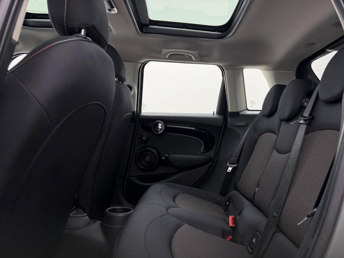 Mini 1.5 Cooper PREMIUM PLUS PACKAGE