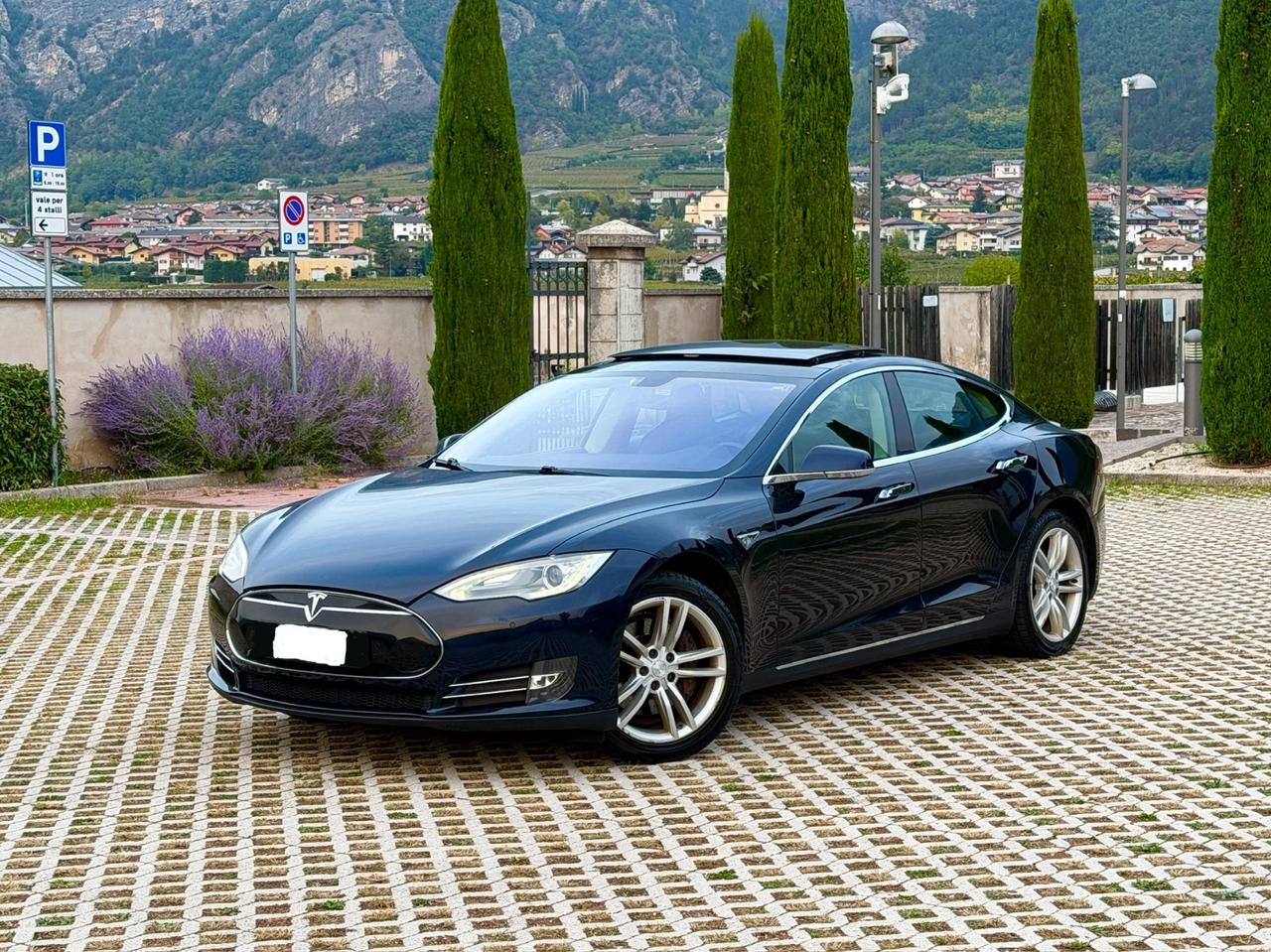Tesla Model S P85,,RICARICA GRATIS A VITA SC01”