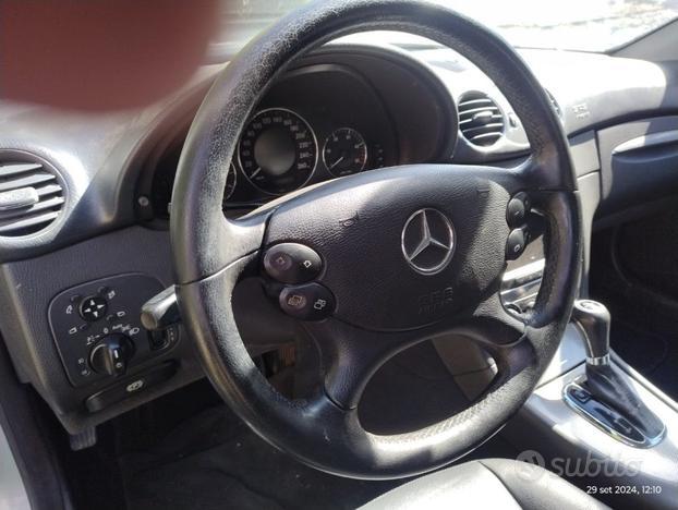 MERCEDES-BENZ CLK 270 CDI Avantgarde Autom. full