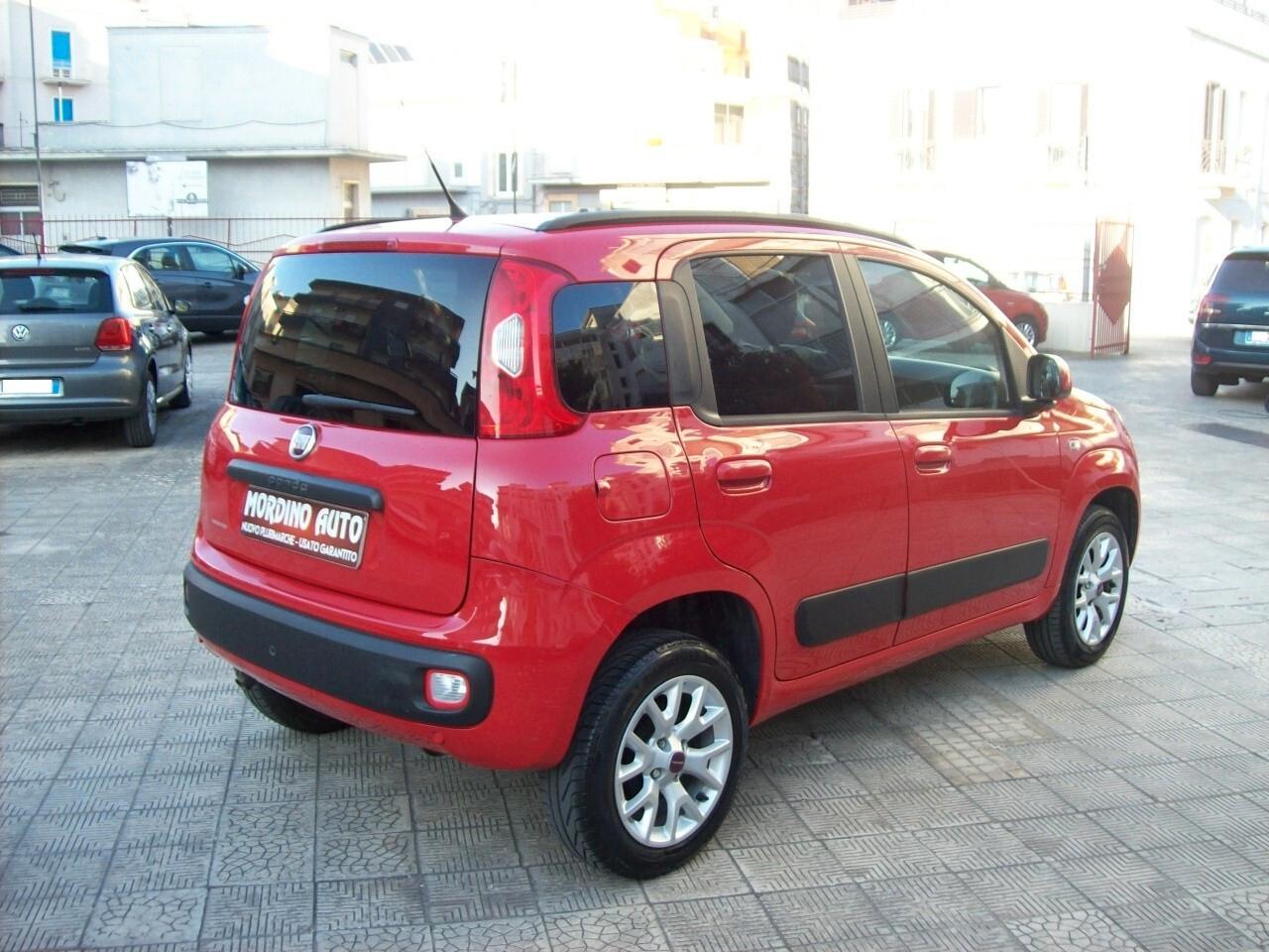 Fiat Panda 0.9 TwinAir Natural Power Lounge