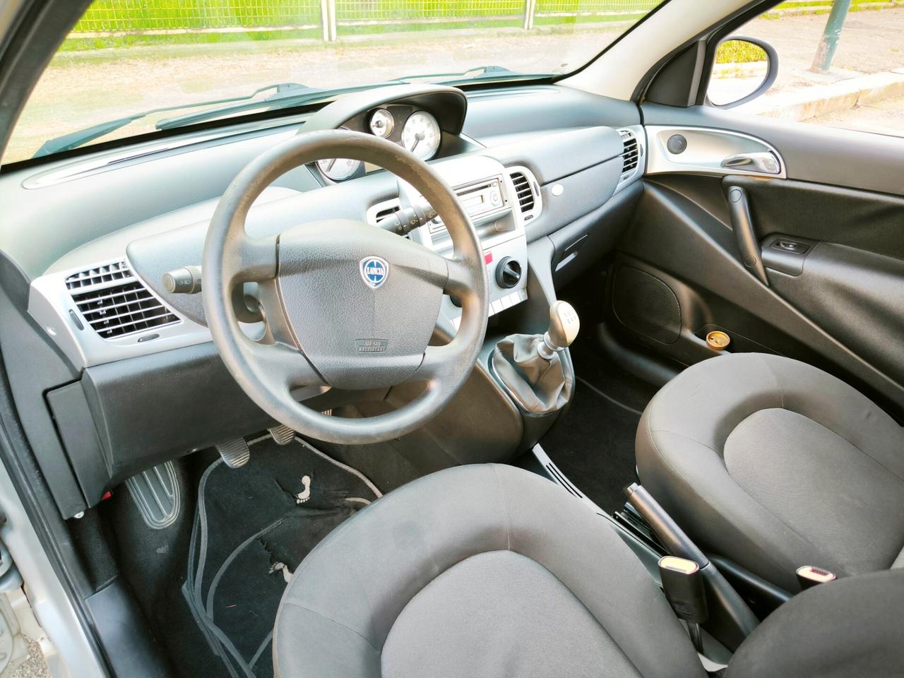 Lancia Ypsilon 1.2 69 CV Platinum