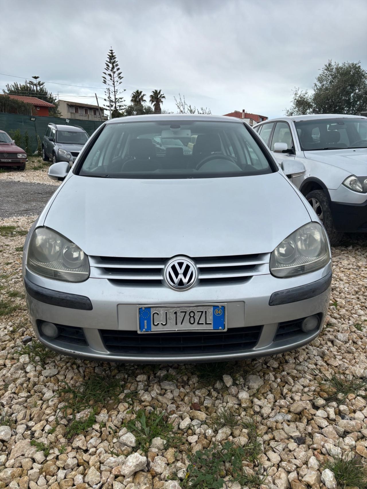 Volkswagen Golf 2.0 16V TDI 5p. Sportline