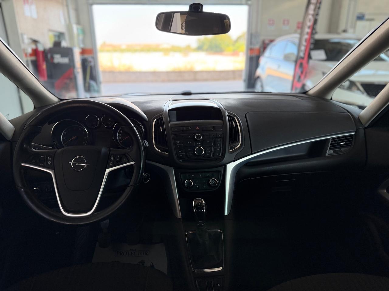 Opel Zafira Tourer 1.4 Turbo 140CV GPL Cosmo