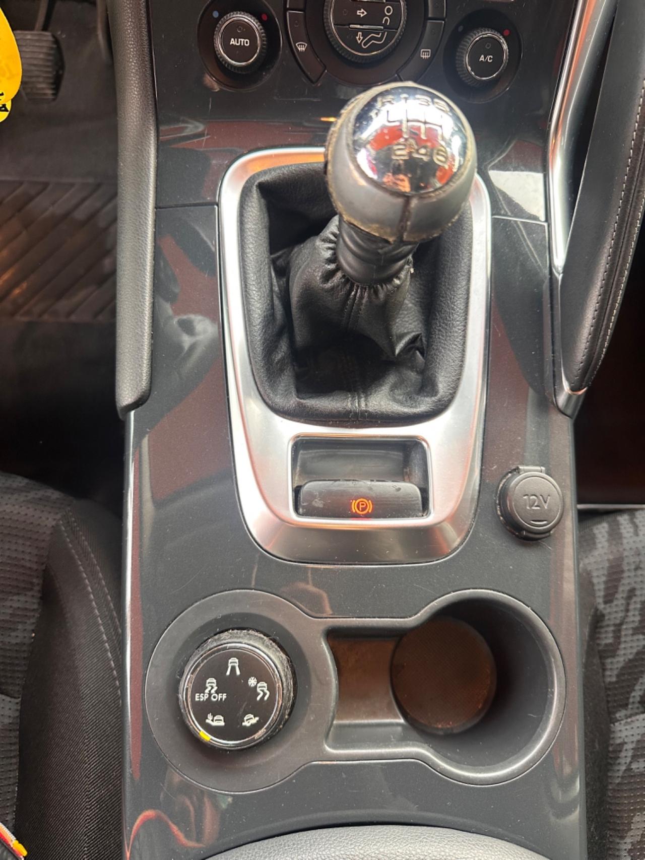 Peugeot 3008 1.6 HDi 110CV Premium