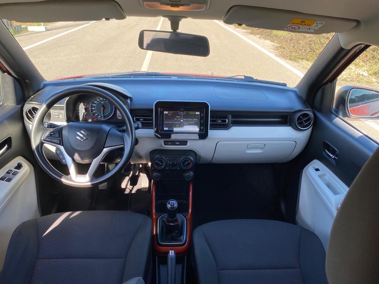 Suzuki Ignis 1.2 Hybrid Top