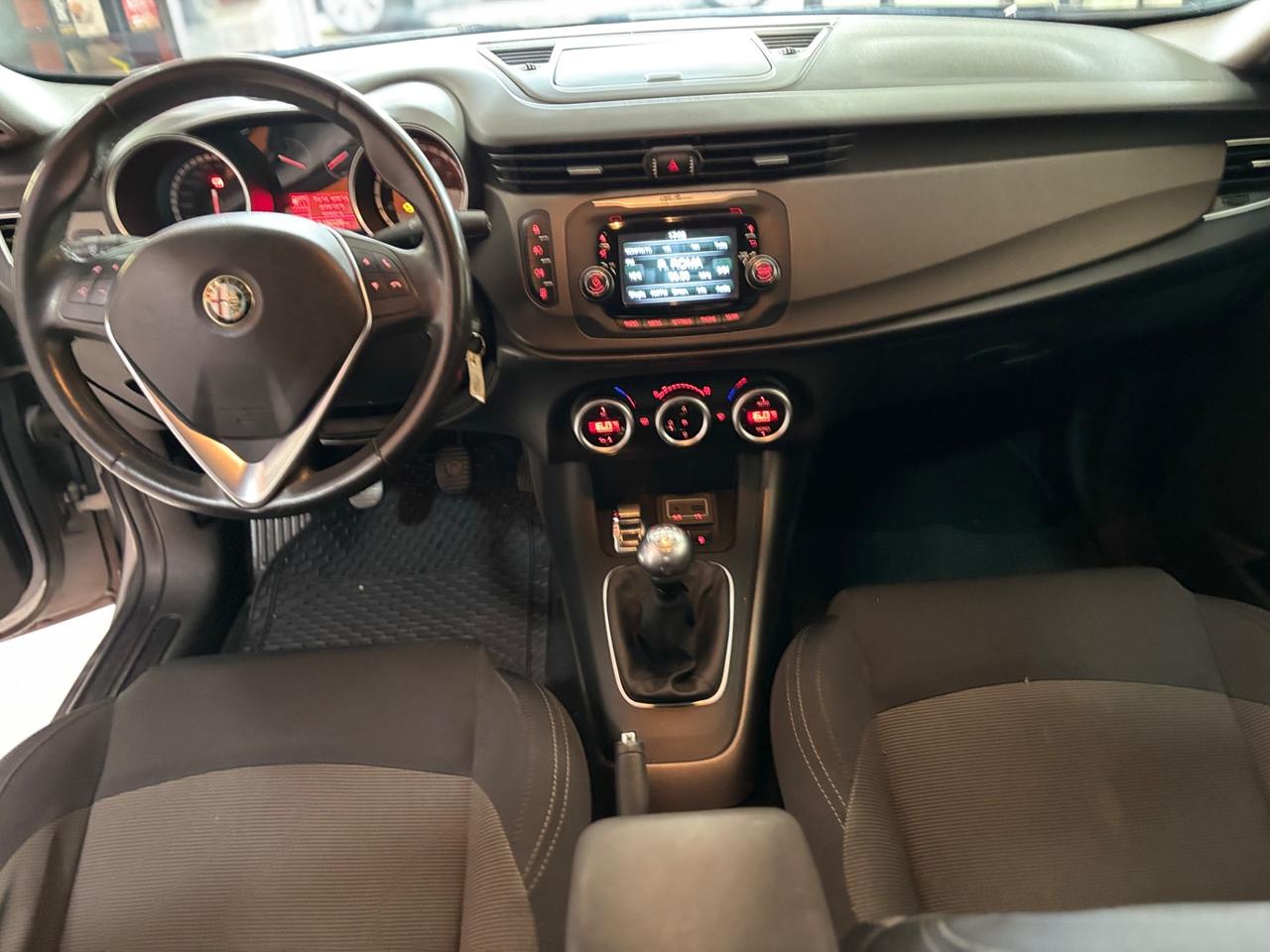Alfa Romeo Giulietta 1.4 Turbo 120 CV GPL Distinctive permute finanziamenti
