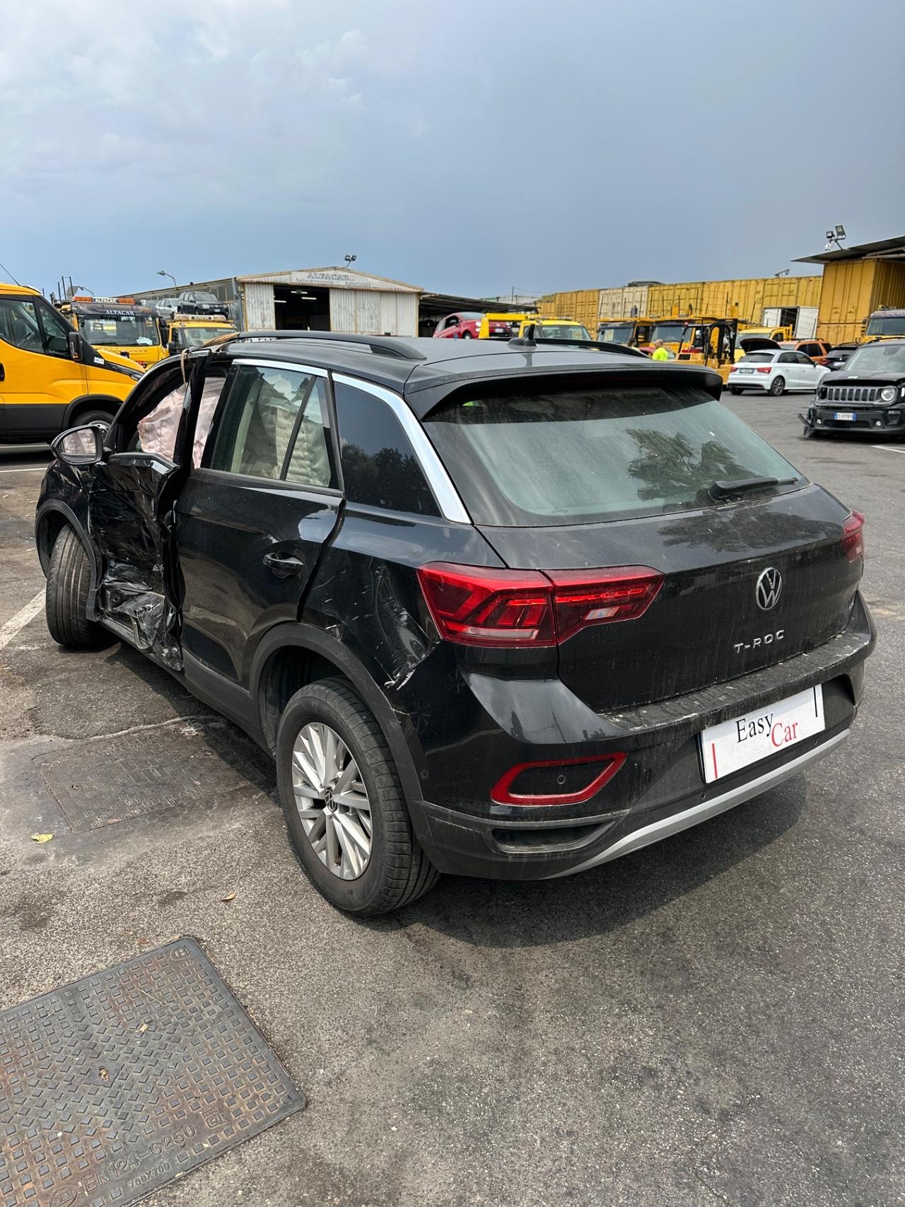 Volkswagen T-Roc 1.5 TSI DSG 150cv SINISTRATA