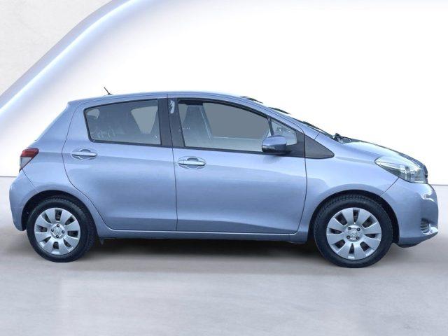 TOYOTA Yaris 1.0 BENZ 69 CV 5 porte Lounge OK NEOPATENTATI
