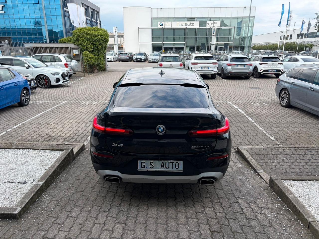 BMW X4 xdrive20d mhev 48V auto DANNO DA FURTO!!!