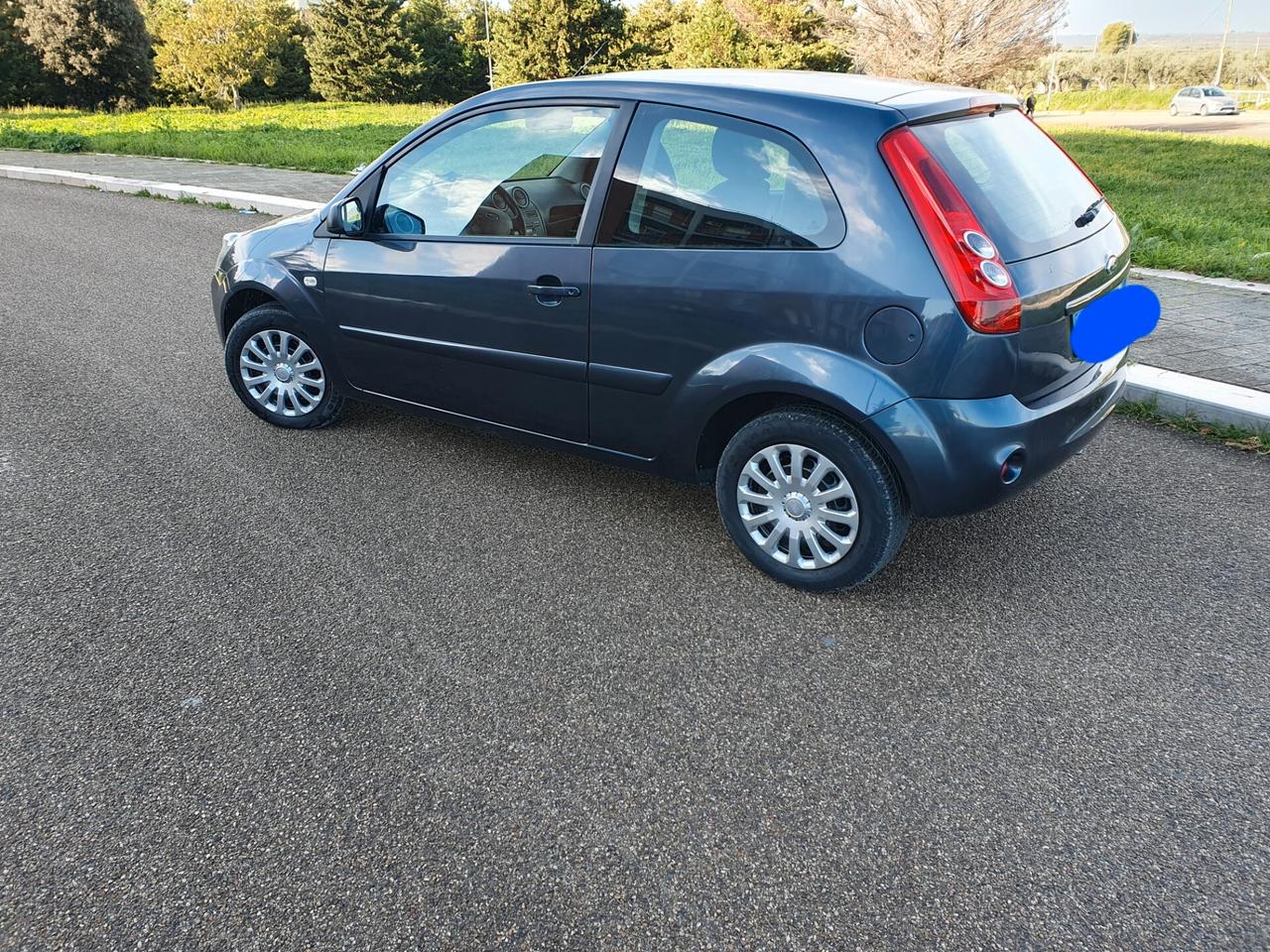 Ford Fiesta 1.2 benzina anno 08 69cv