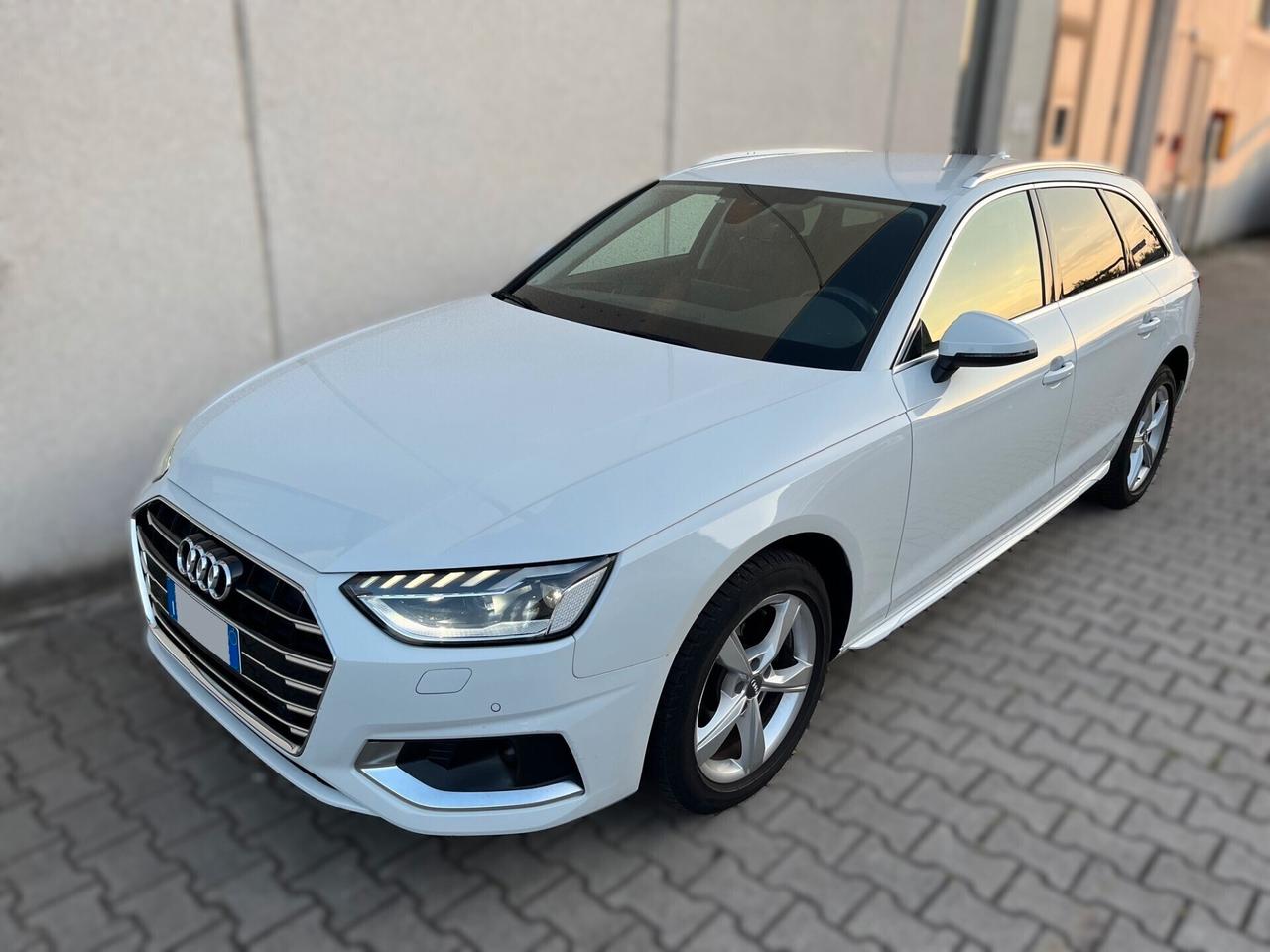 Audi A4 Avant 40 g-tron S tronic Business Advanced