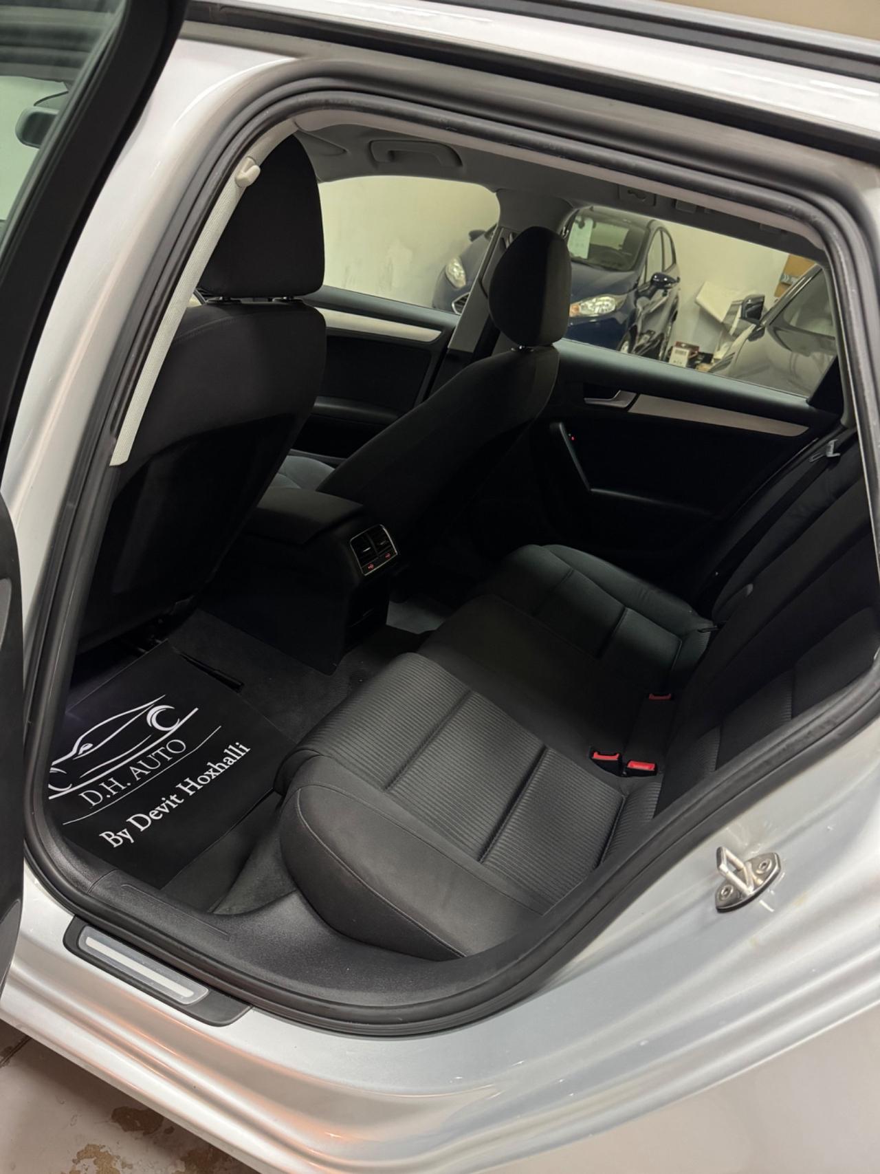 Audi A4 Avant 2.0 TDI 177CV mult. Advanced
