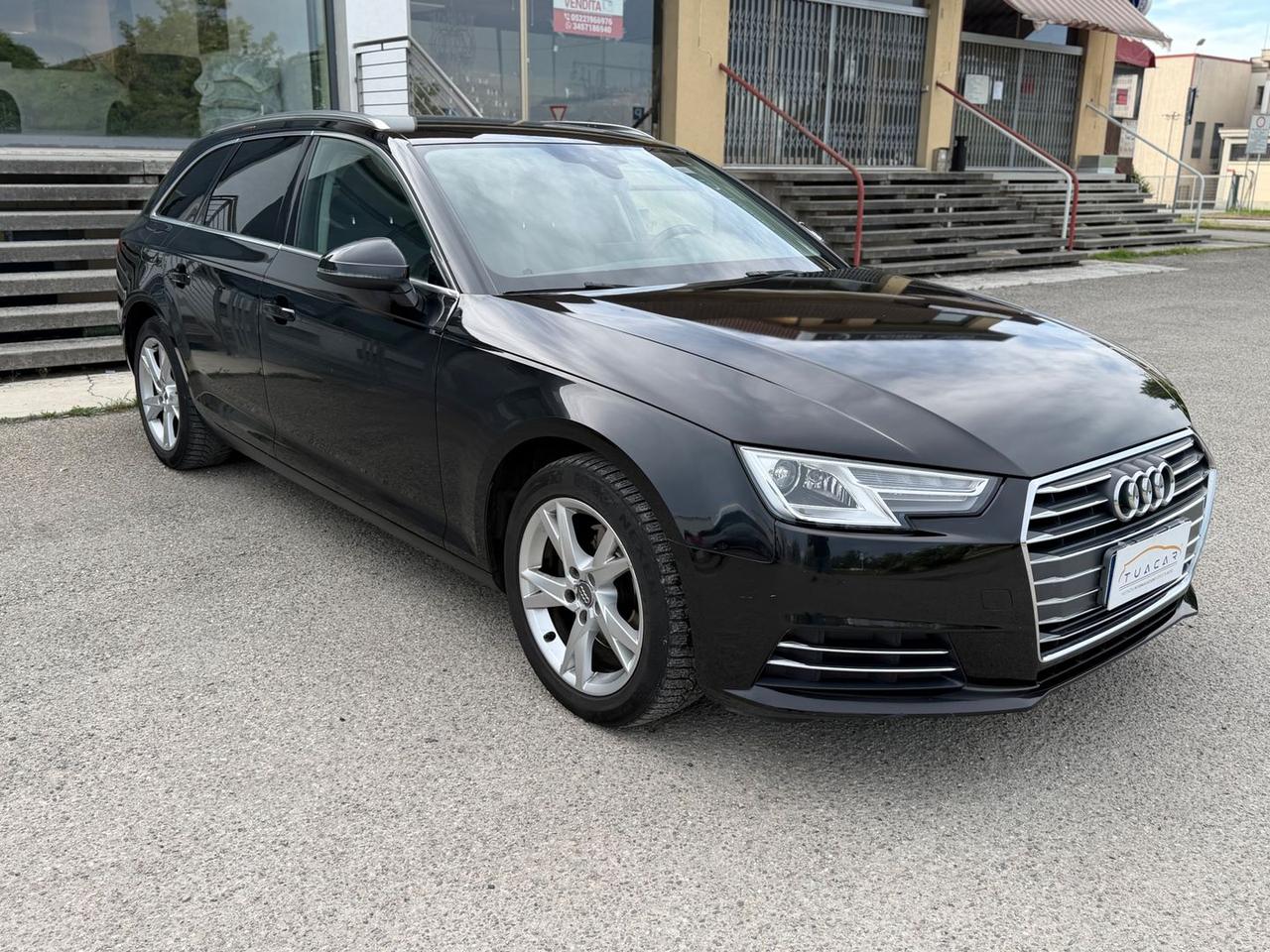 Audi A4 Business Sport 2.0 35 TDI #10742
