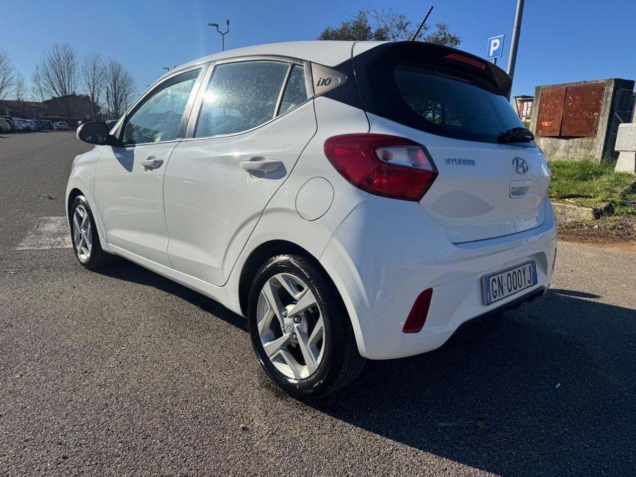 Hyundai i10 idonea ai neopatentati tagliandata