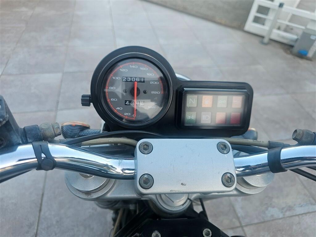 Ducati Monster Dark 750
