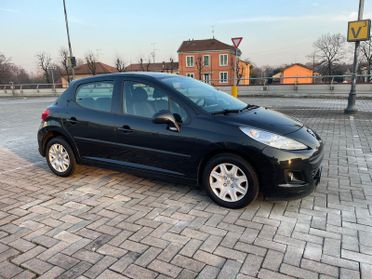 Peugeot 207 1.4 8V 75CV 5p. X Line 12 MESI GARANZIA