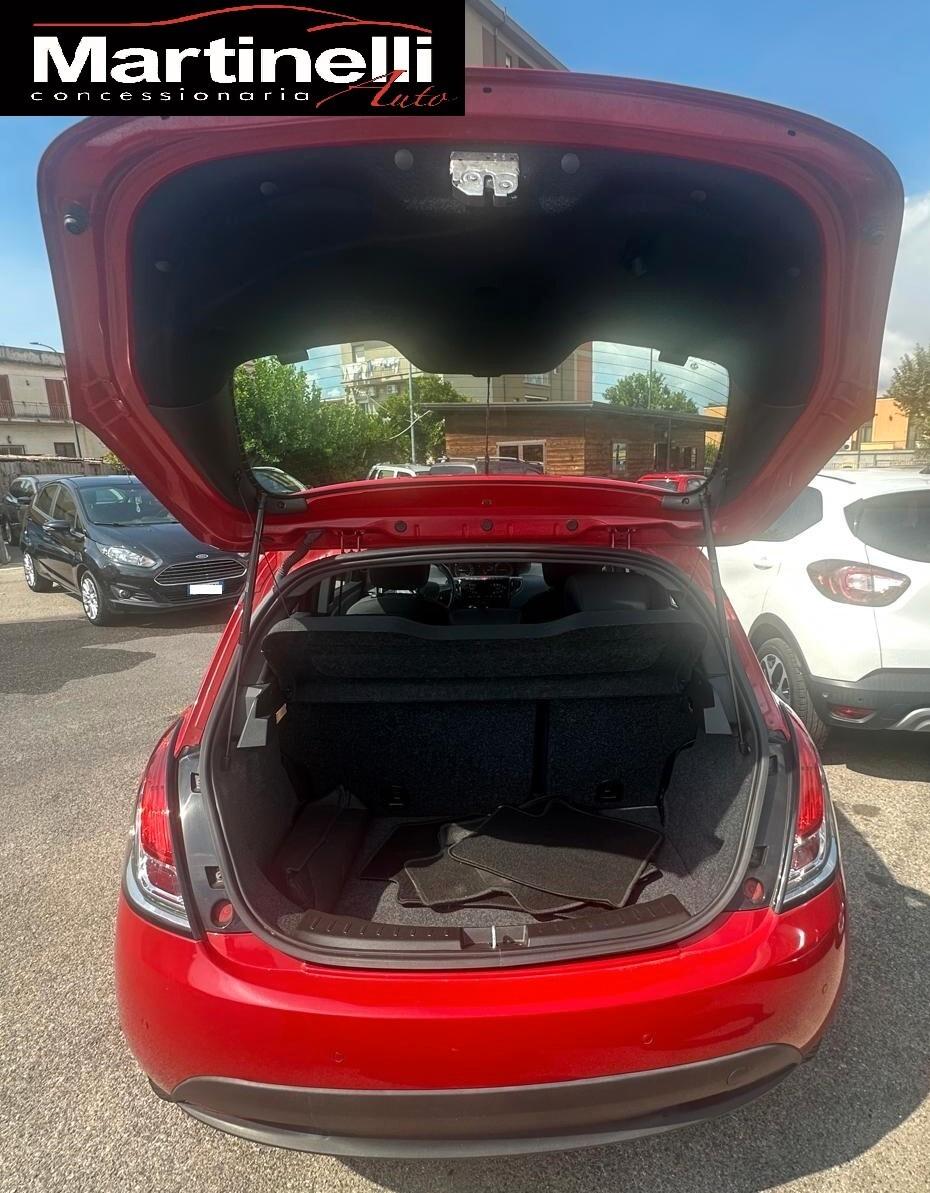 Lancia Ypsilon 1.2 69 CV 5 porte GPL Ecochic Elefantino Blu